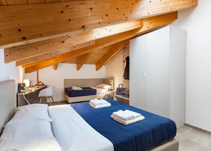 Aurum Aparthotels Pianell 10 Milán
